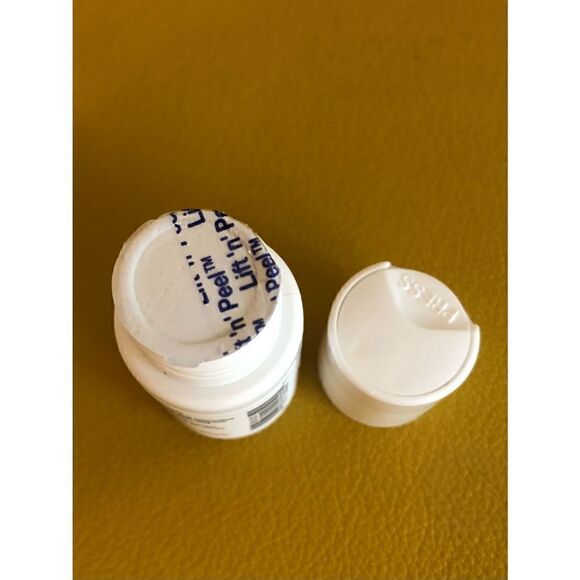 Brand New Georgette Klinger Charcoal Cleansing Gel Combination Oily Skin 15ml - Picture 3 of 3